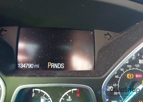 2017 Ford Escape Se z USA, uszkodzony, nr VIN 1FMCU0GD1HUD09289